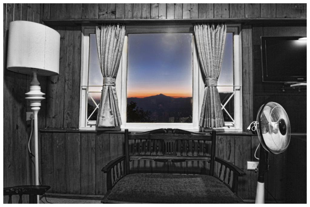 Hotel Mount Siniolchu, Gangtok Zewnętrze zdjęcie