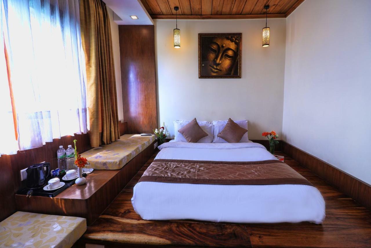 Hotel Mount Siniolchu, Gangtok Zewnętrze zdjęcie